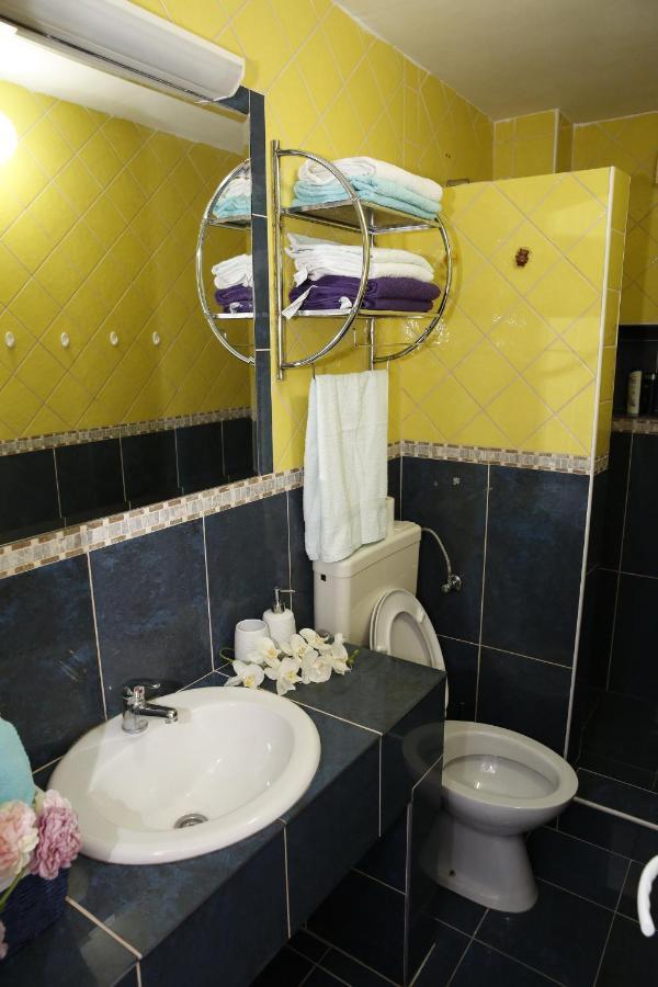 Apartments Stonehouse Βόντιτσε Εξωτερικό φωτογραφία